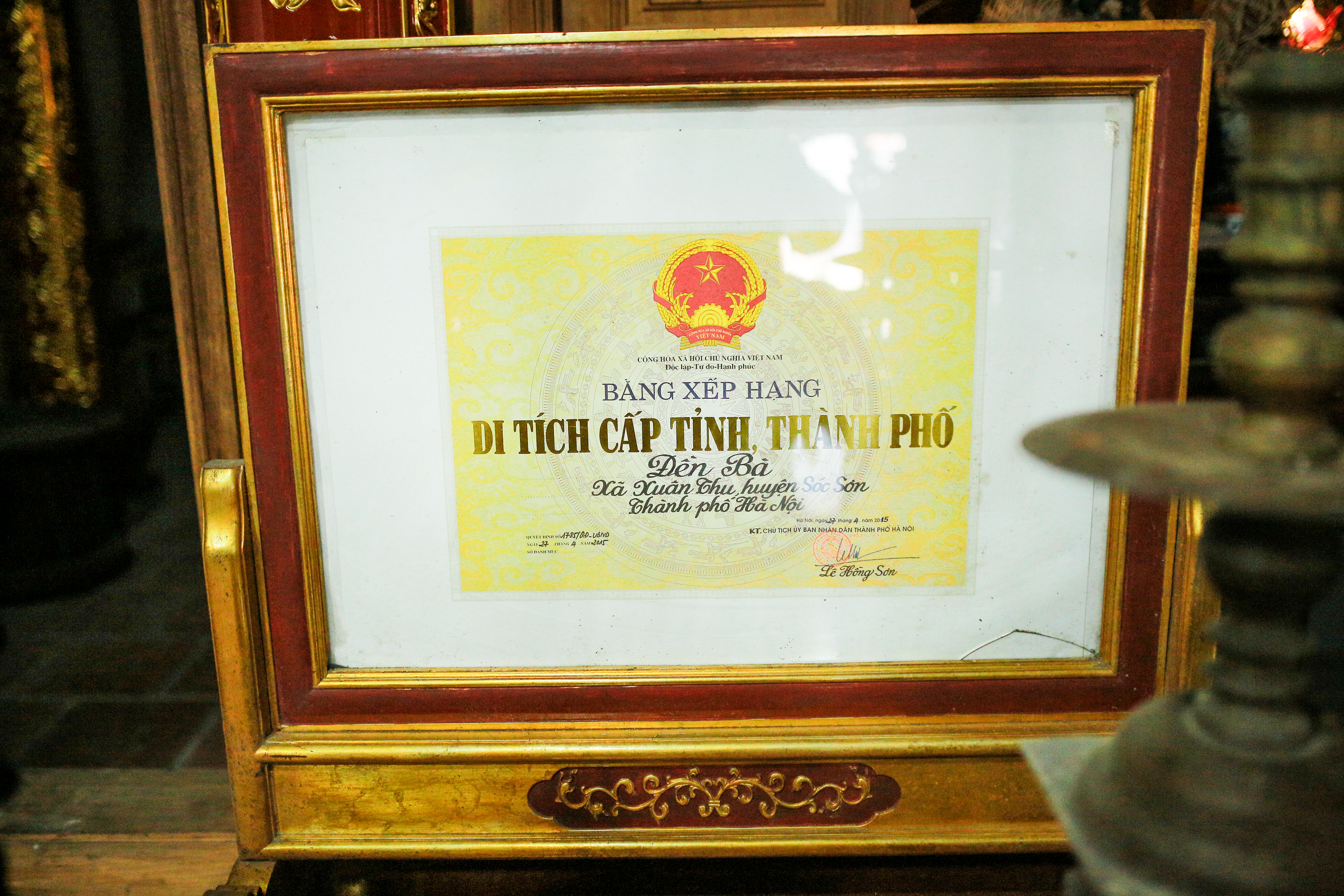 Không khí lễ hội tại Đền Bà
