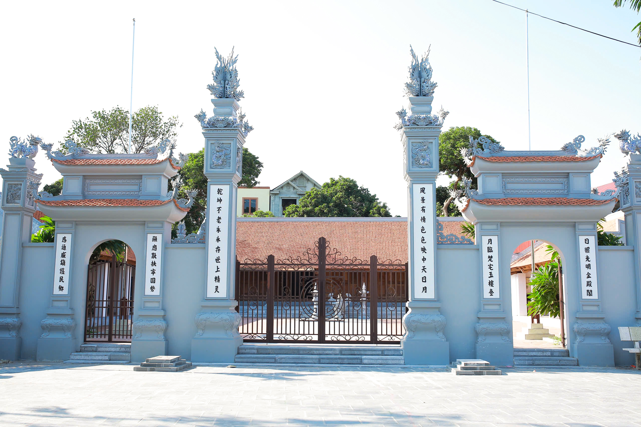 Tổng quan không gian Đền Bà